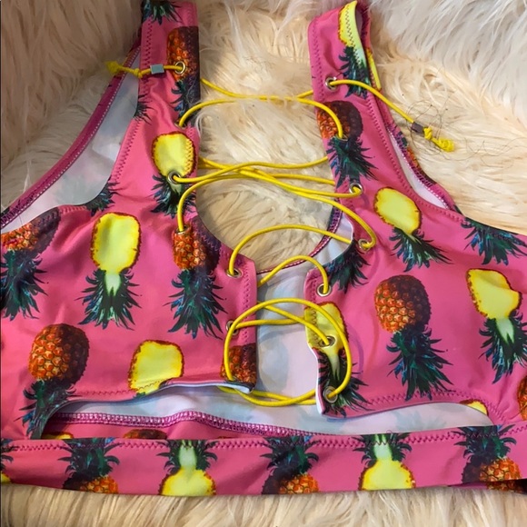 Bikini two piece - Picture 1 of 4